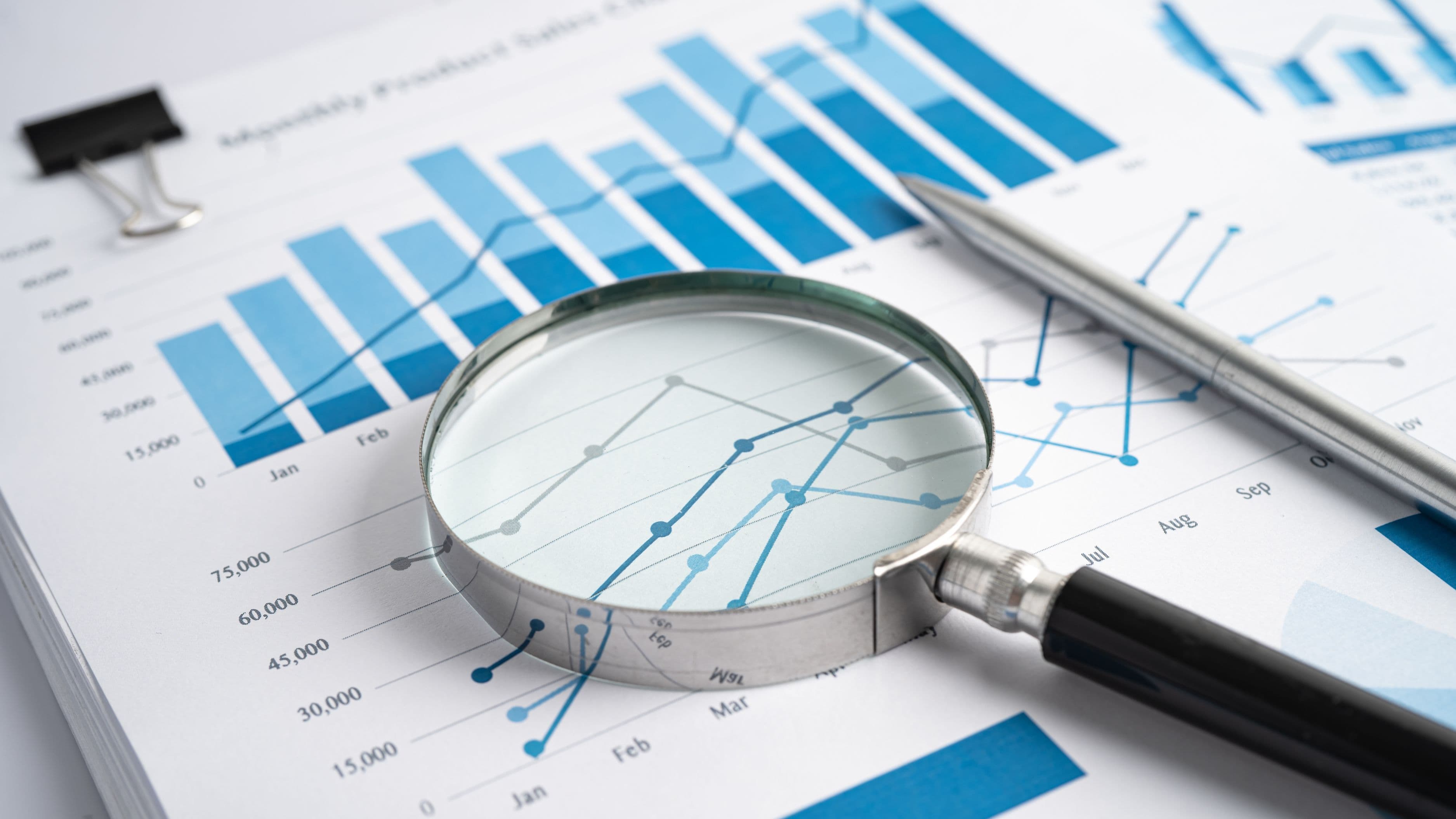 Why AI-Generated Financial Summaries Are Not the Same As Advice