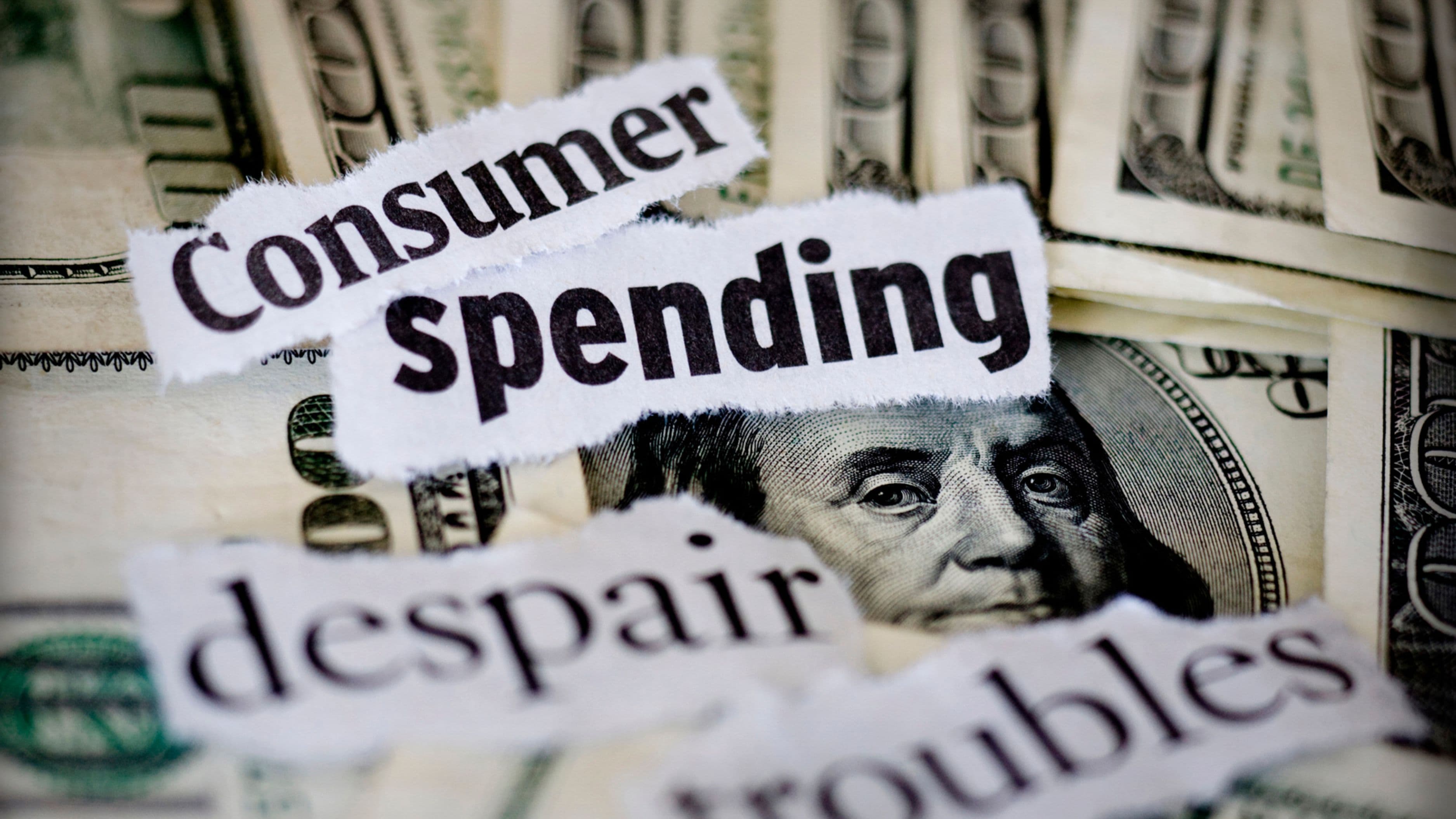 How AI Flags Unusual Spending Patterns Before You Notice Them