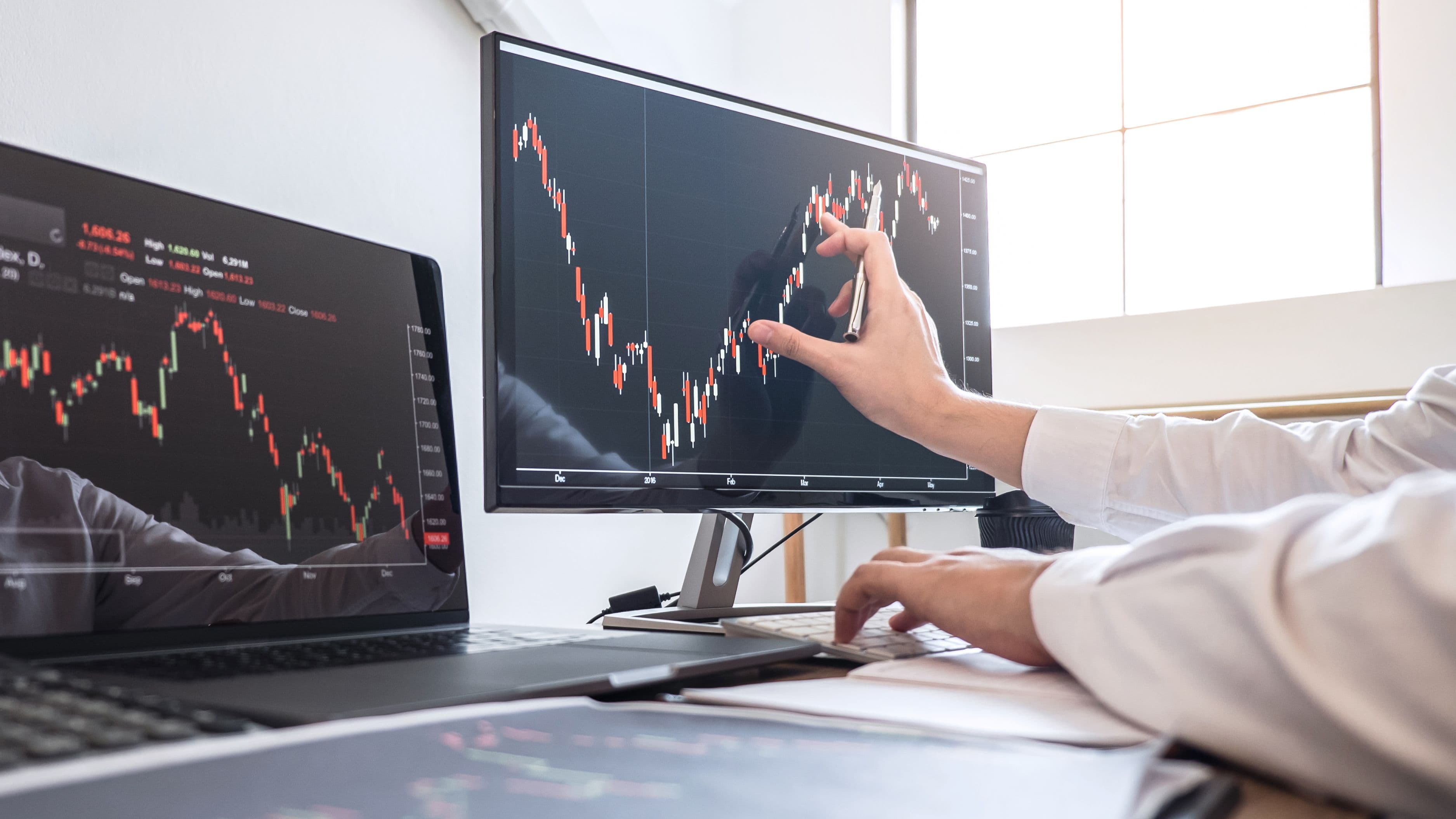 What Is Sentiment Analysis and How Do Traders Use It?
